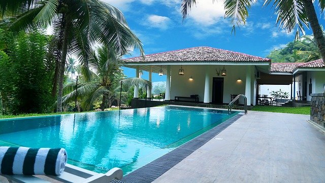 Things To Know About Insuring A House With A Pool