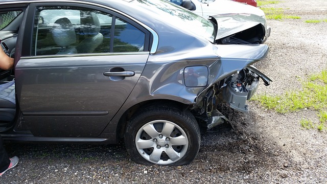 First Steps To Take When In A Car Accident